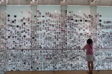 retratos_de_victimas_en_el_museo_de_la_memoria_y_los_derechos_humanos_de_santiago_de_chile.jpg