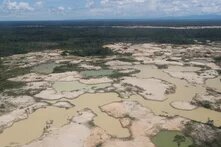  MINISTRO DE DEFENSA SUPERVISÓ BASES MIXTAS CONTRA LA MINERÍA ILEGAL 3N MADRE DE DIOS