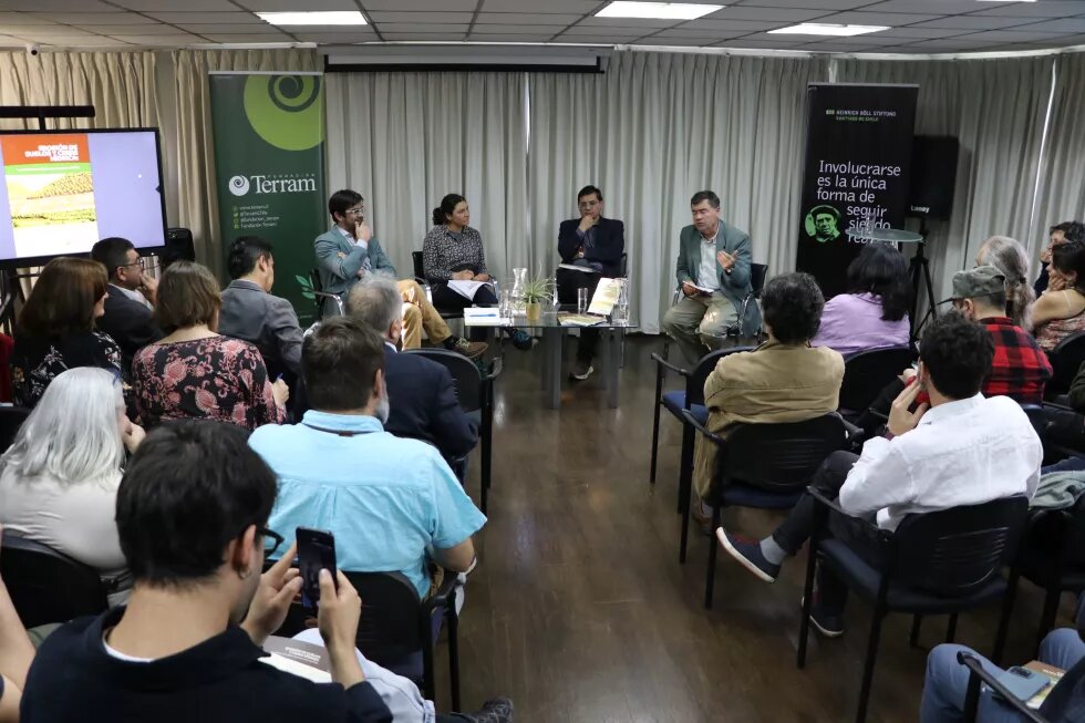 Lanzamiento libro Erosión de Suelos y Crisis Hídrica 