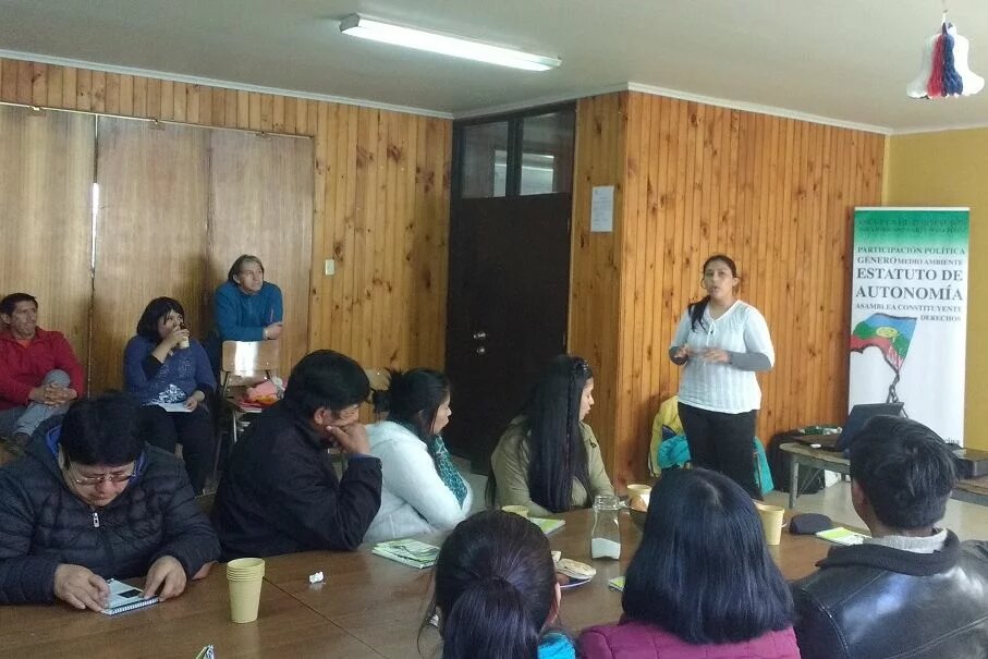 Segundo Conversatorio en Puero Saavedra